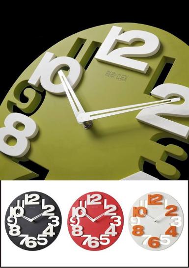 นาฬิกาพลาสติก ตัวเลขนูน สีสันสดใส น้ำหนักเบา ไม่ต้องเจาะผนัง เครื่องญี่ปุ่น